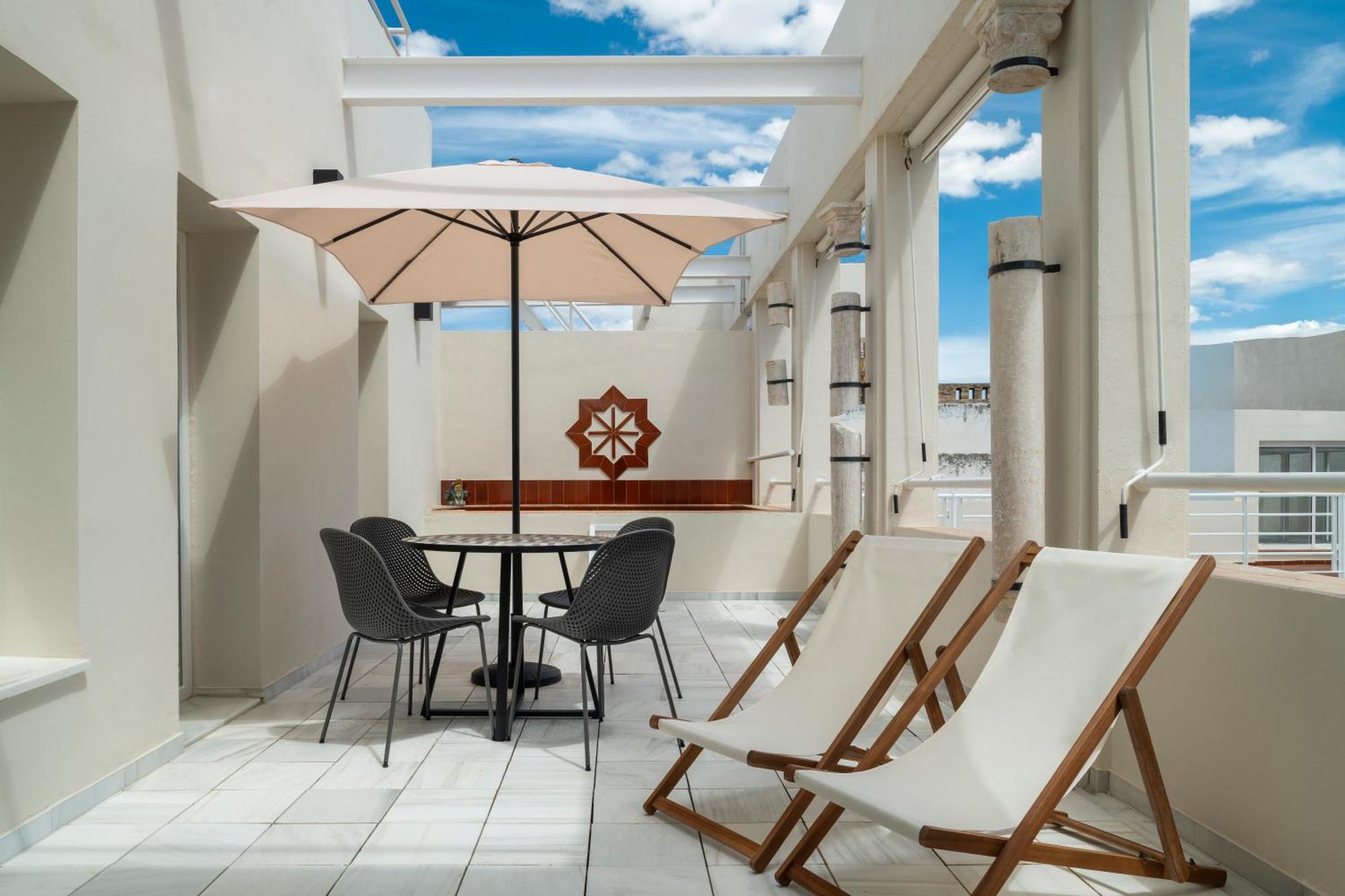 Estrella Giralda By Valcambre Apartment Севиля Стая снимка